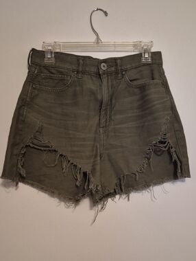 American Eagle Outfitters Olive Green Distressed High-Rise Jean Shorts SZ 6